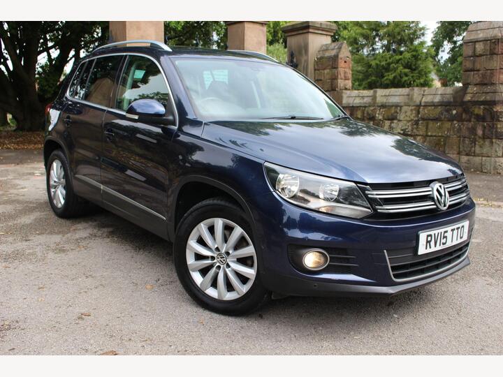 Volkswagen Tiguan 2.0 TDI BlueMotion Tech Match 4WD Euro 5 (s/s) 5dr