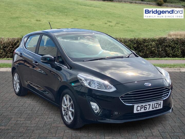Ford Fiesta 1.0T EcoBoost Zetec Euro 6 (s/s) 5dr Ford Fiesta 1.0T EcoBoost Zetec Euro 6 (s/s) 5dr