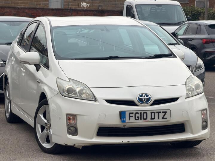 Toyota Prius 1.8 VVT-h T Spirit CVT Euro 5 (s/s) 5dr