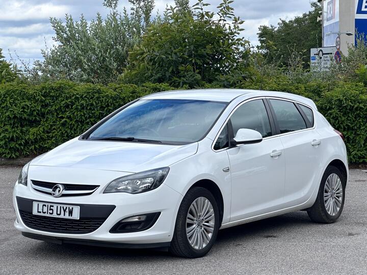 Vauxhall Astra 1.4i Excite Euro 6 5dr