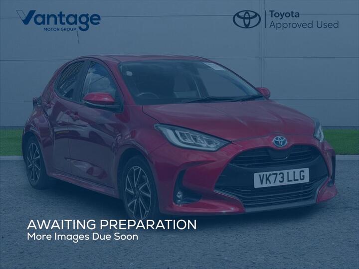 Toyota Yaris 1.5 VVT-h Design E-CVT Euro 6 (s/s) 5dr