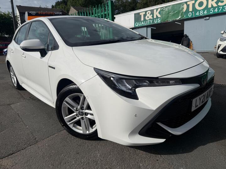Toyota Corolla 1.8 VVT-h Icon Tech CVT Euro 6 (s/s) 5dr