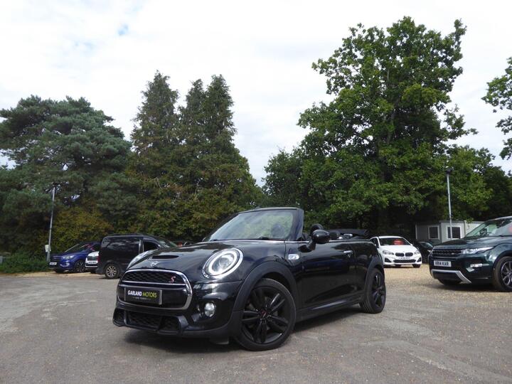 MINI Convertible 2.0 Cooper S Sport Steptronic Euro 6 (s/s) 2dr