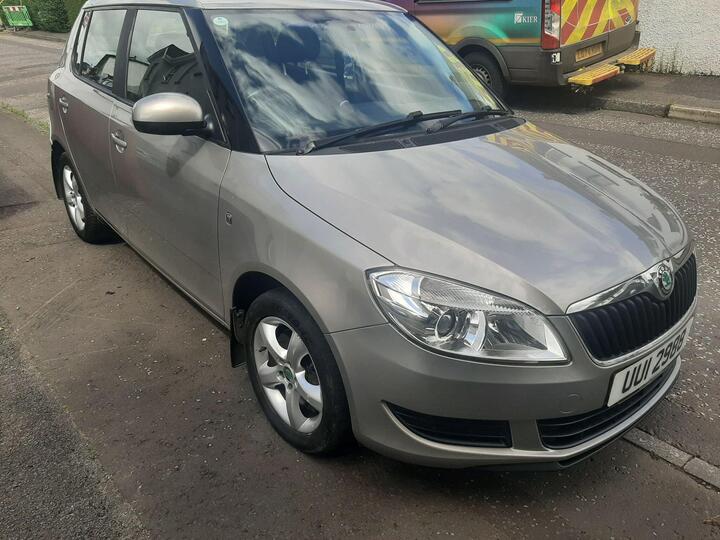 Skoda Fabia 1.6 TDI SE Hatchback 5dr Diesel Manual Euro 5 (105 Ps)