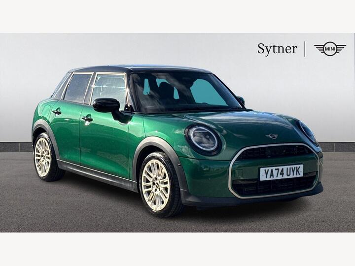 MINI Hatch 1.5C Exclusive Steptronic Euro 6 (s/s) 5dr