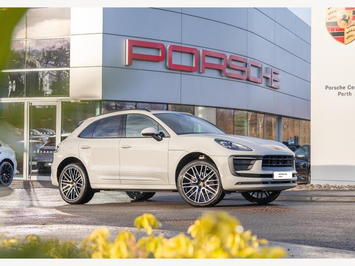 Porsche Macan 2.0T PDK 4WD Euro 6 (s/s) 5dr