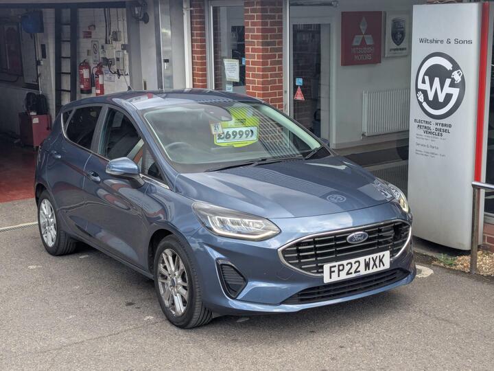 Ford Fiesta 1.0T EcoBoost MHEV Titanium Euro 6 (s/s) 5dr