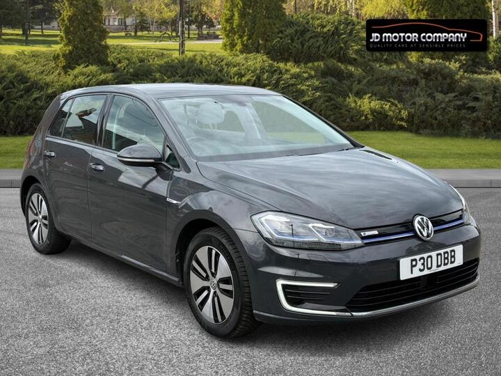 Volkswagen E-GOLF 35.8kWh E-Golf Auto 5dr