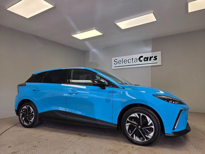 MG 1100 64kWh Trophy Long Range Auto 5dr