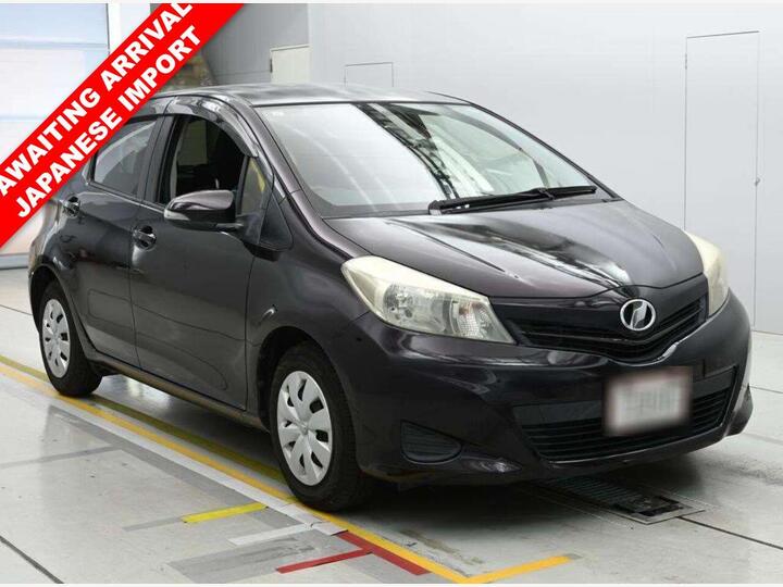 Toyota VITZ 1.3 Automatic Petrol Hatchback JAPANESE IMPORT Purple 5dr FRESH IMPORT ARRIVING SOON