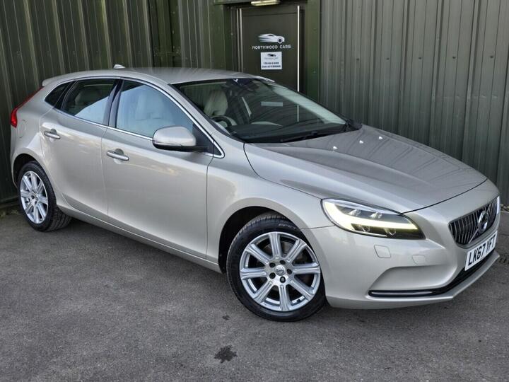 Volvo V40 2.0 T2 Inscription Euro 6 (s/s) 5dr