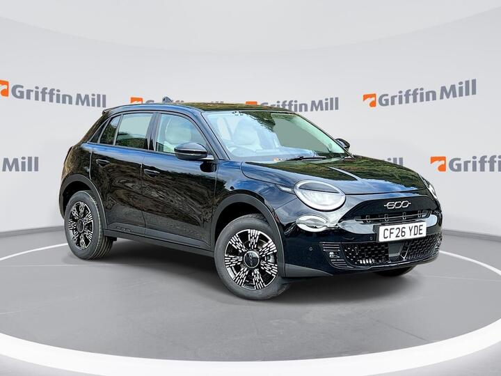 Fiat 600 Hatch 1.2 MHEV Icon E-DCT Euro 6 (s/s) 5dr