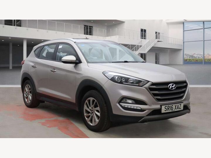 Hyundai TUCSON 1.7 CRDi Blue Drive SE Nav Euro 6 (s/s) 5dr