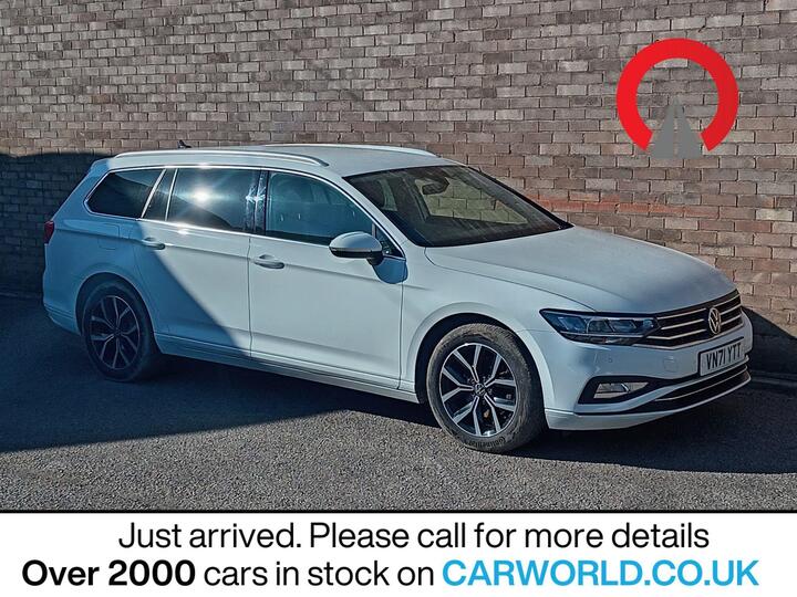 Volkswagen PASSAT 2.0 TDI EVO SEL Euro 6 (s/s) 5dr Volkswagen PASSAT 2.0 TDI EVO SEL Euro 6 (s/s) 5dr