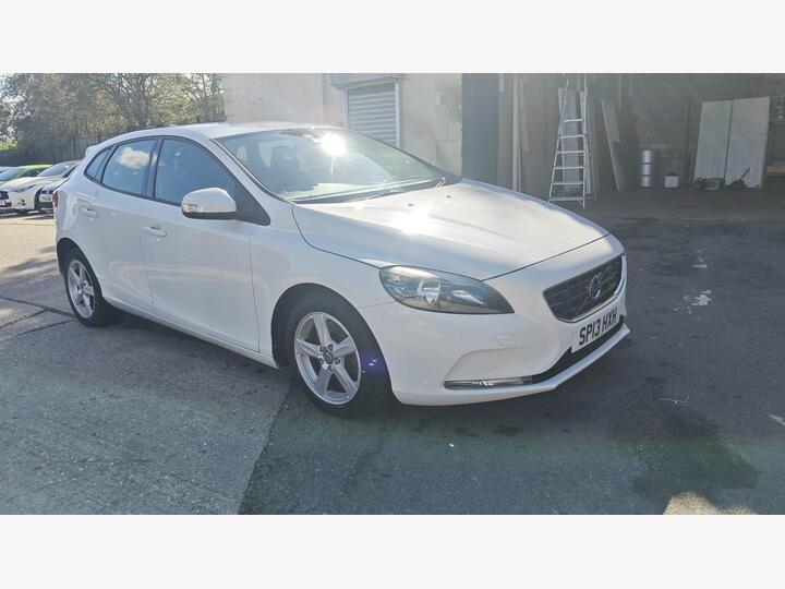 Volvo V40 2.0 D3 ES Nav Euro 5 (s/s) 5dr