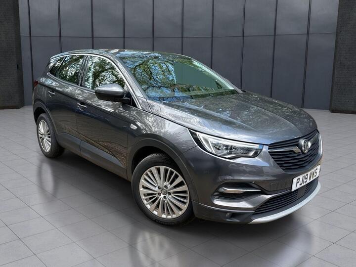 Vauxhall GRANDLAND X 1.2 Turbo Tech Line Nav Euro 6 (s/s) 5dr