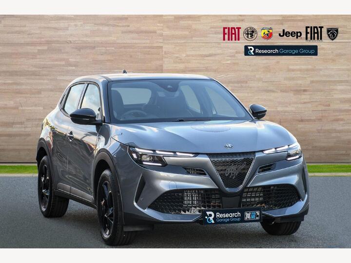 Alfa Romeo Junior Ibrida 1.2 MHEV Ibrida E-DCT Euro 6 (s/s) 5dr