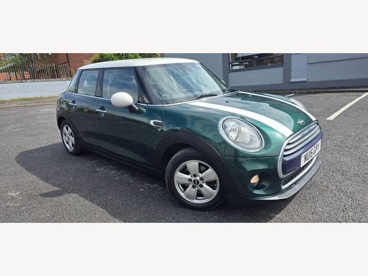 MINI Hatch 1.5 Cooper Euro 6 (s/s) 5dr