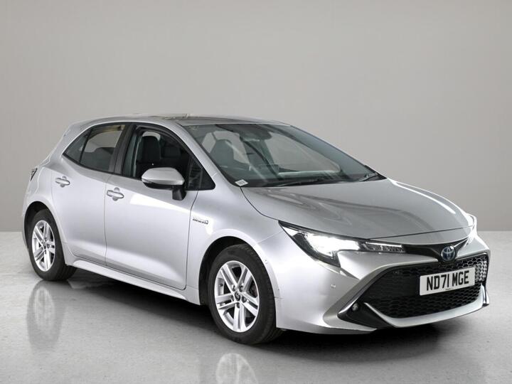 Toyota COROLLA 1.8 VVT-h Icon Tech CVT Euro 6 (s/s) 5dr