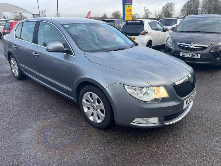 Skoda Superb 1.6 TDI Elegance GreenLine II Euro 5 (s/s) 5dr