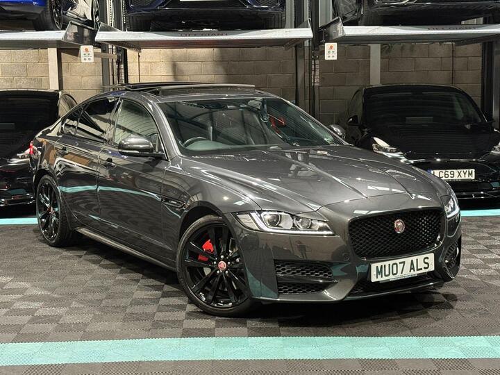Jaguar XF 2.0i R-Sport Auto AWD Euro 6 (s/s) 4dr