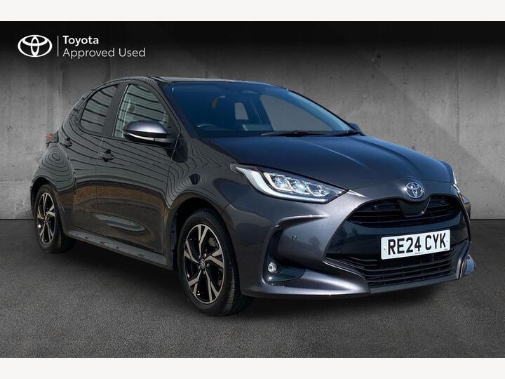 Toyota Yaris 1.5 VVT-h Design E-CVT Euro 6 (s/s) 5dr