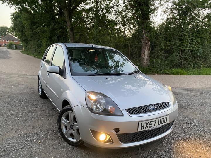 Ford Fiesta 1.25 Zetec Climate 5dr