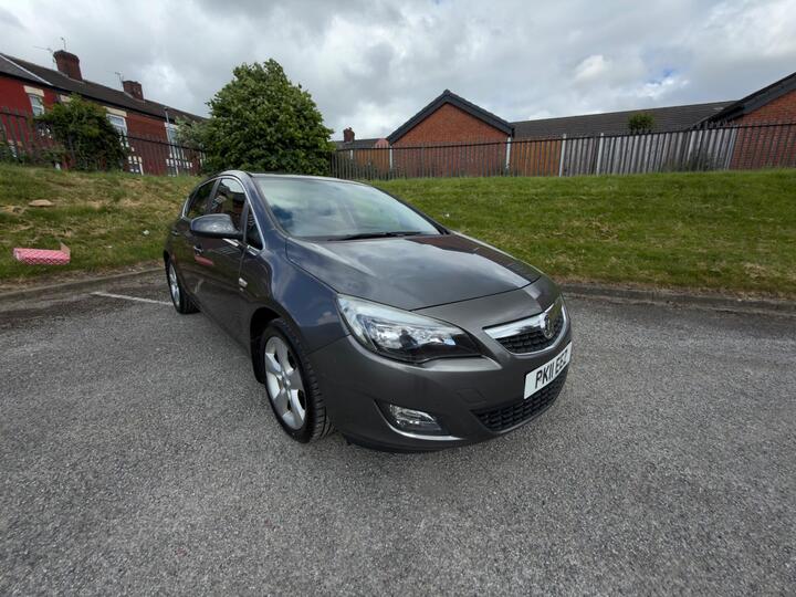 Vauxhall Astra 1.4T 16v SRi Euro 5 5dr