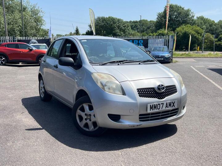 Toyota YARIS 1.0 VVT-i T2 5dr