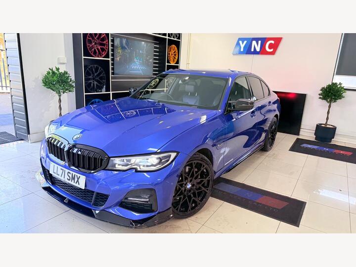 BMW 3 Series 2.0 330e 12kWh M Sport Auto Euro 6 (s/s) 4dr