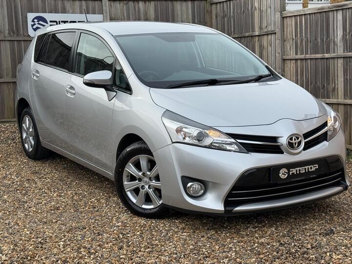 Toyota Verso 1.8 V-Matic Icon Multidrive S Euro 6 5dr