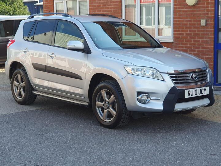 Toyota RAV4 2.2 D-4D XT-R 4WD Euro 4 5dr
