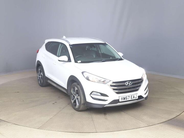 Hyundai TUCSON 1.7 CRDi Blue Drive Premium DCT Euro 6 (s/s) 5dr