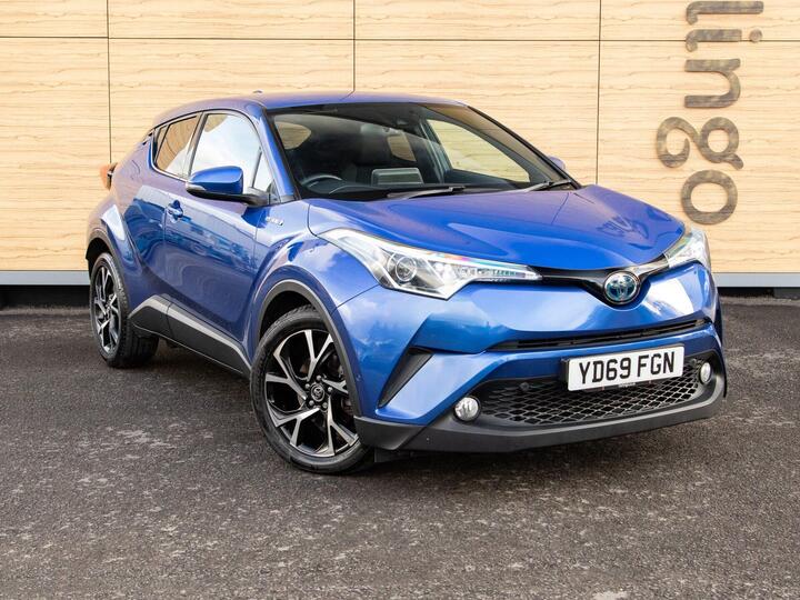 Toyota C-HR 1.8 VVT-h Design CVT Euro 6 (s/s) 5dr Toyota C-HR 1.8 VVT-h Design CVT Euro 6 (s/s) 5dr