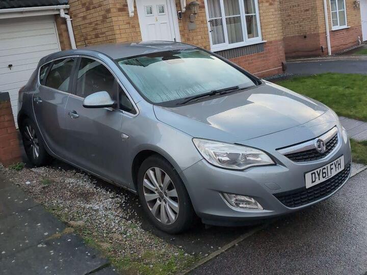 Vauxhall Astra 2.0 CDTi SE Auto Euro 5 5dr
