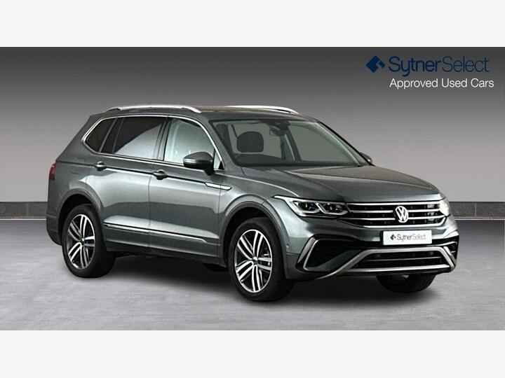 Volkswagen TIGUAN ALLSPACE 2.0 TDI Elegance DSG Euro 6 (s/s) 5dr