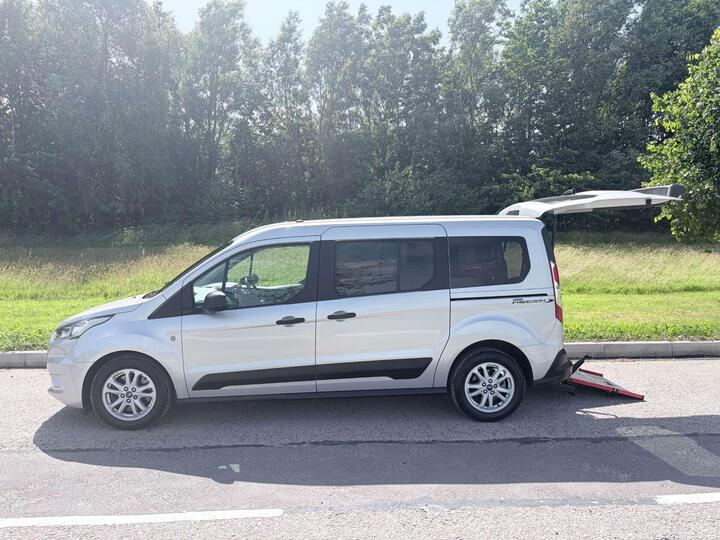 Ford Grand Tourneo Connect 5 SEATS, ALLIED, WHEELCHAIR ACCESSIBLE