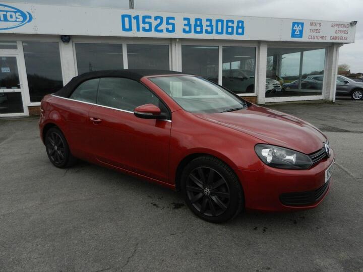 Volkswagen GOLF 1.6 TDI BlueMotion Tech SE Cabriolet Euro 5 (s/s) 2dr