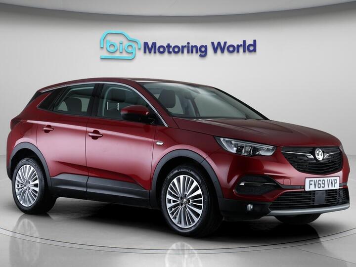 Vauxhall Grandland X 1.2 Turbo Business Edition Nav Euro 6 (s/s) 5dr