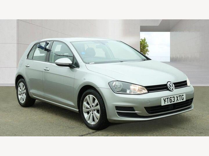 Volkswagen Golf 1.6 TDI BlueMotion Tech SE Euro 5 (s/s) 5dr