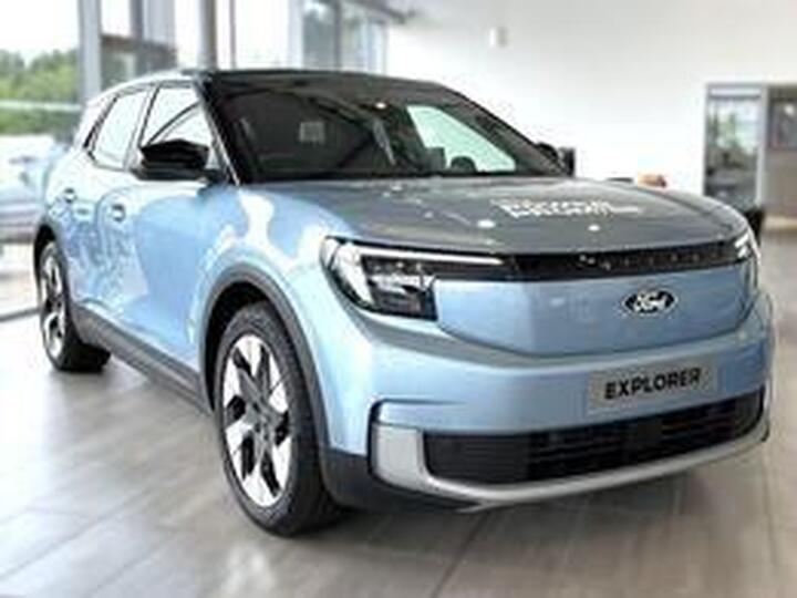 Ford Explorer Extended Range 77kWh Premium Auto 5dr