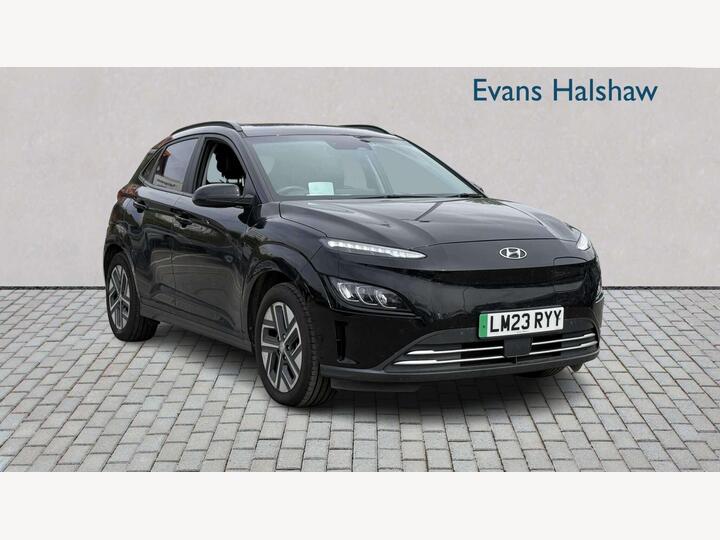 Hyundai KONA ELECTRIC HATCHBACK 64kWh Ultimate Auto 5dr (10.5kW Charger) Hyundai KONA ELECTRIC HATCHBACK 64kWh Ultimate Auto 5dr (10.5kW Charger)