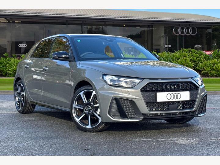 Audi A1 1.0 TFSI 25 Black Edition Sportback Euro 6 (s/s) 5dr