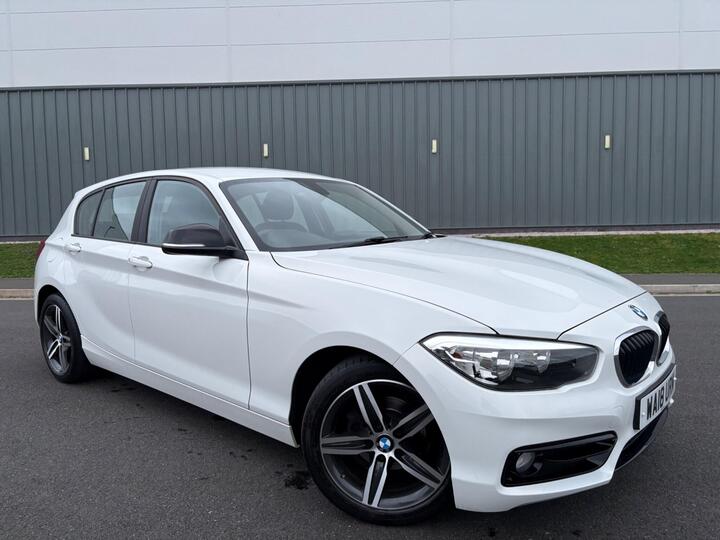 BMW 1 Series 1.5 118i Sport Euro 6 (s/s) 5dr BMW 1 Series 1.5 118i Sport Euro 6 (s/s) 5dr