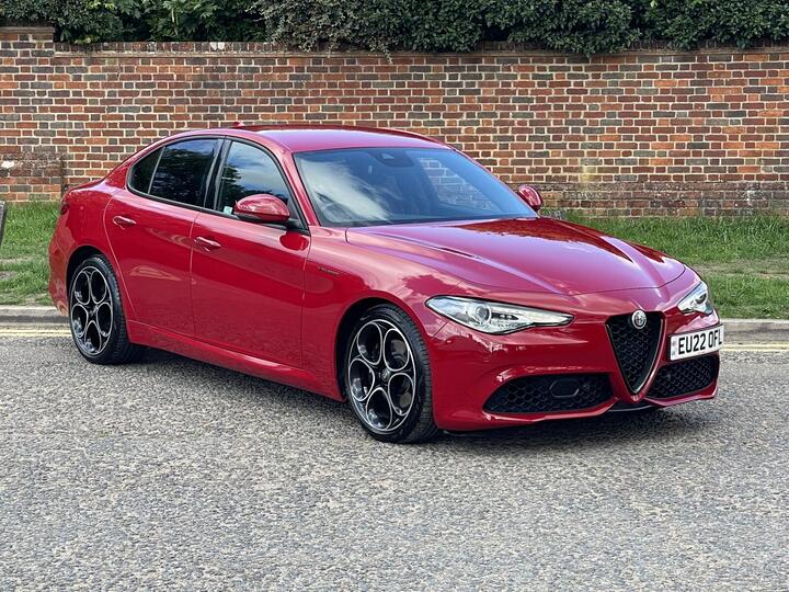 Alfa Romeo Giulia 2.0T Veloce Auto Euro 6 (s/s) 4dr Alfa Romeo Giulia 2.0T Veloce Auto Euro 6 (s/s) 4dr