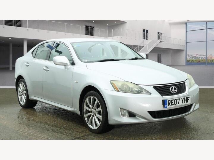 Lexus IS 2.2 220TD SE 4dr