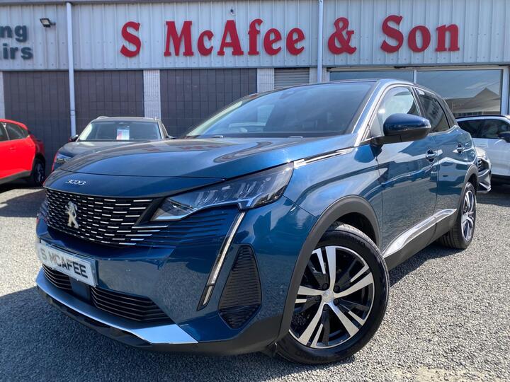 Peugeot 3008 1.5 BlueHDi Allure EAT Euro 6 (s/s) 5dr Peugeot 3008 1.5 BlueHDi Allure EAT Euro 6 (s/s) 5dr