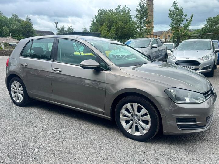 Volkswagen Golf 2.0 TDI BlueMotion Tech SE Euro 5 (s/s) 5dr