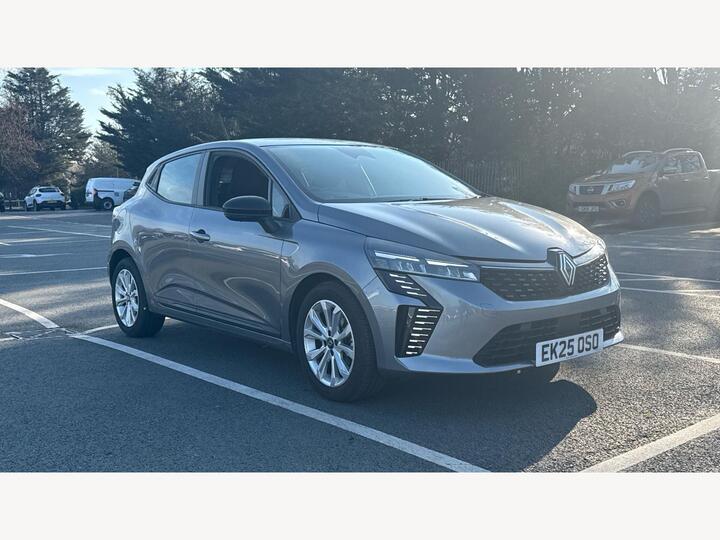Renault Clio 1.0 TCe Evolution Euro 6 (s/s) 5dr Renault Clio 1.0 TCe Evolution Euro 6 (s/s) 5dr