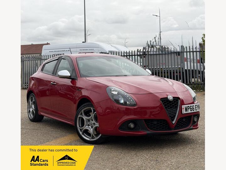Alfa Romeo Giulietta 2.0 JTDM-2 Speciale Euro 6 (s/s) 5dr